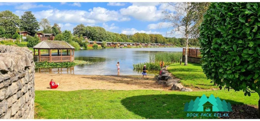 Warton 4 Bed Luxury Lodge With Hot Tub Near Lake District מראה חיצוני תמונה